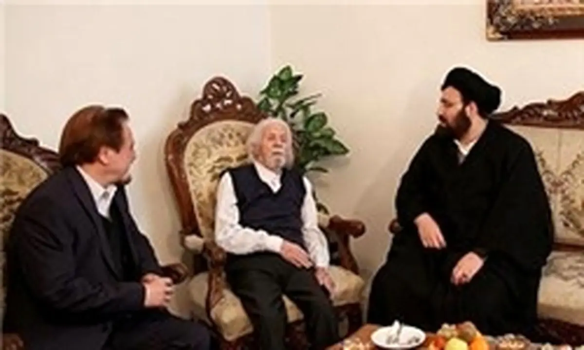 سیدعلی خمینی به دیدار استاد حمید سبزواری رفت