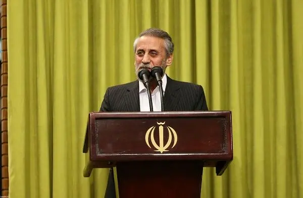 دیدار مداحان و شاعران اهل بیت‌(ع) با مقام معظم رهبری/گزارش تصویری
