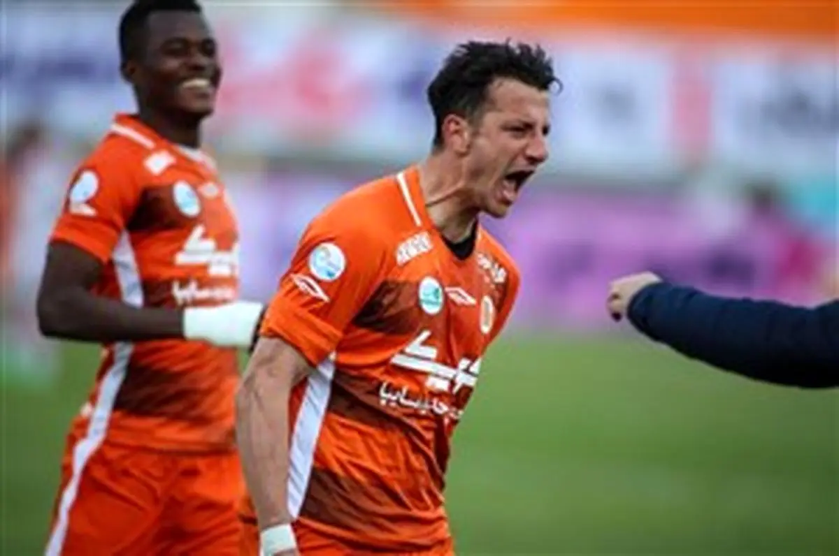 سایپا ۲ پرسپولیس ۱؛ قهرمانی پرسپولیس در دستان تراکتورسازی