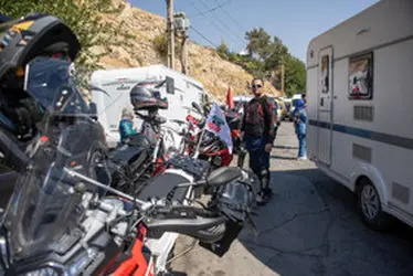 استقبال از گردشگران کشوری کمپر با میزبانی شهر شیراز