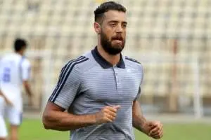 مهاجم فولاد به بازی با پرسپولیس نمی رسد