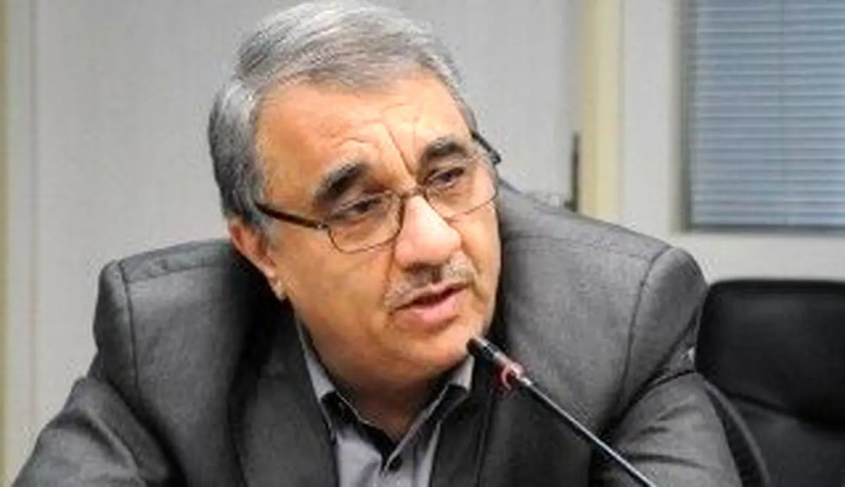 فرجی راد: ایران طبق برجام، تعهدات خود را کاهش دهد
