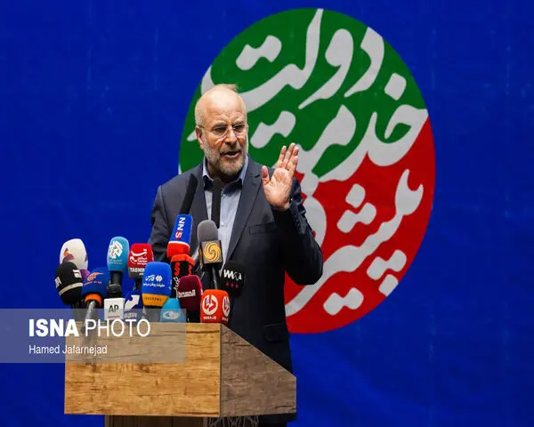 نشست « محمد باقر قالیباف » با علما و بزرگان اهل سنت