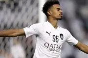 درگیری زشت ستاره فوتبال قطر با یک هوادار+ عکس