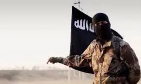 داعش یک سرکرده طالبان را ترور کرد