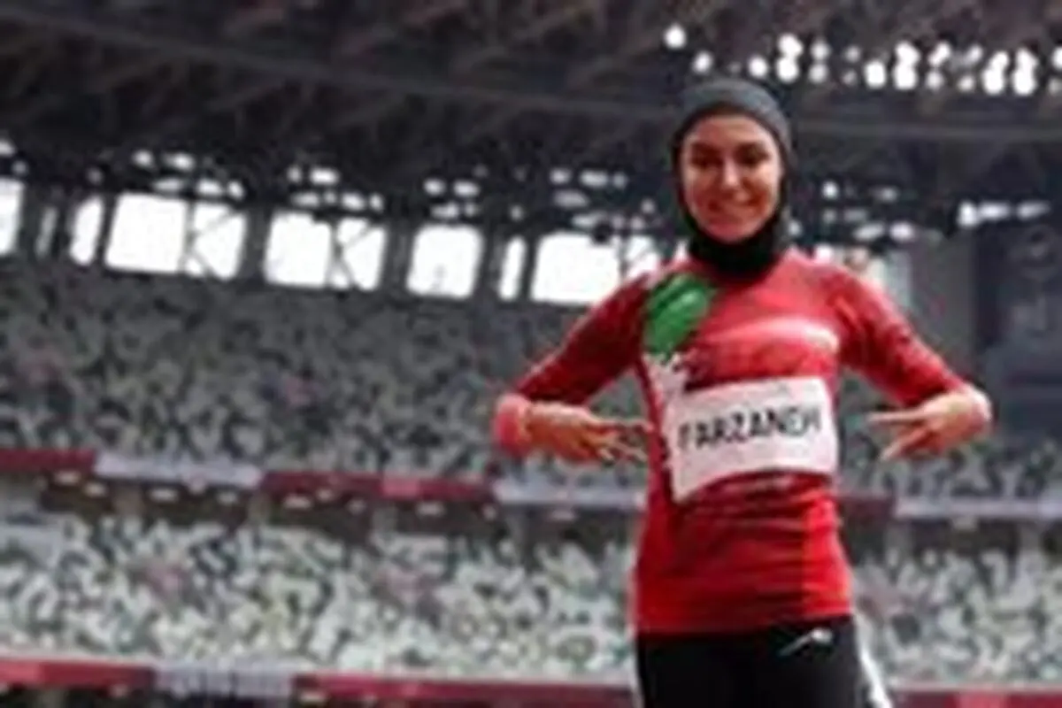 فرزانه فصیحی در آغوش مادرش+فیلم
