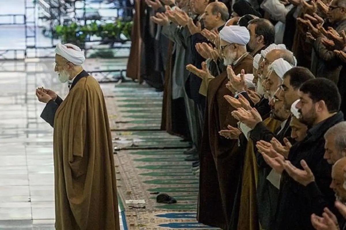 اقامه نماز عید سعید قربان به امامت آیت‌الله امامی کاشانی