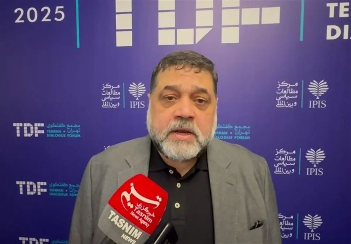
حماس: مقاومت حق ما است و سلاح ما قابل تحویل نیست
