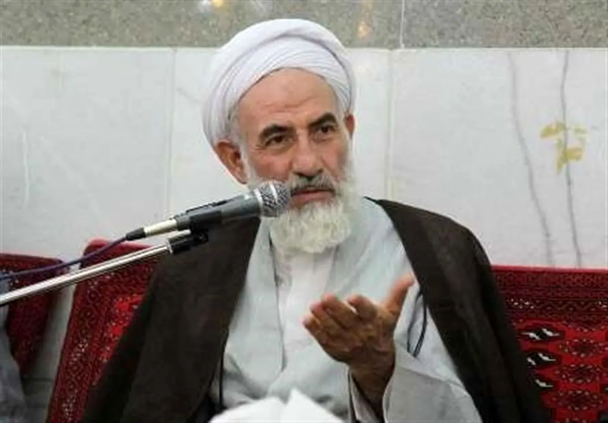 آیتالله سلیمانی: گرامیداشت یومالله ۹ دی "واجب" است