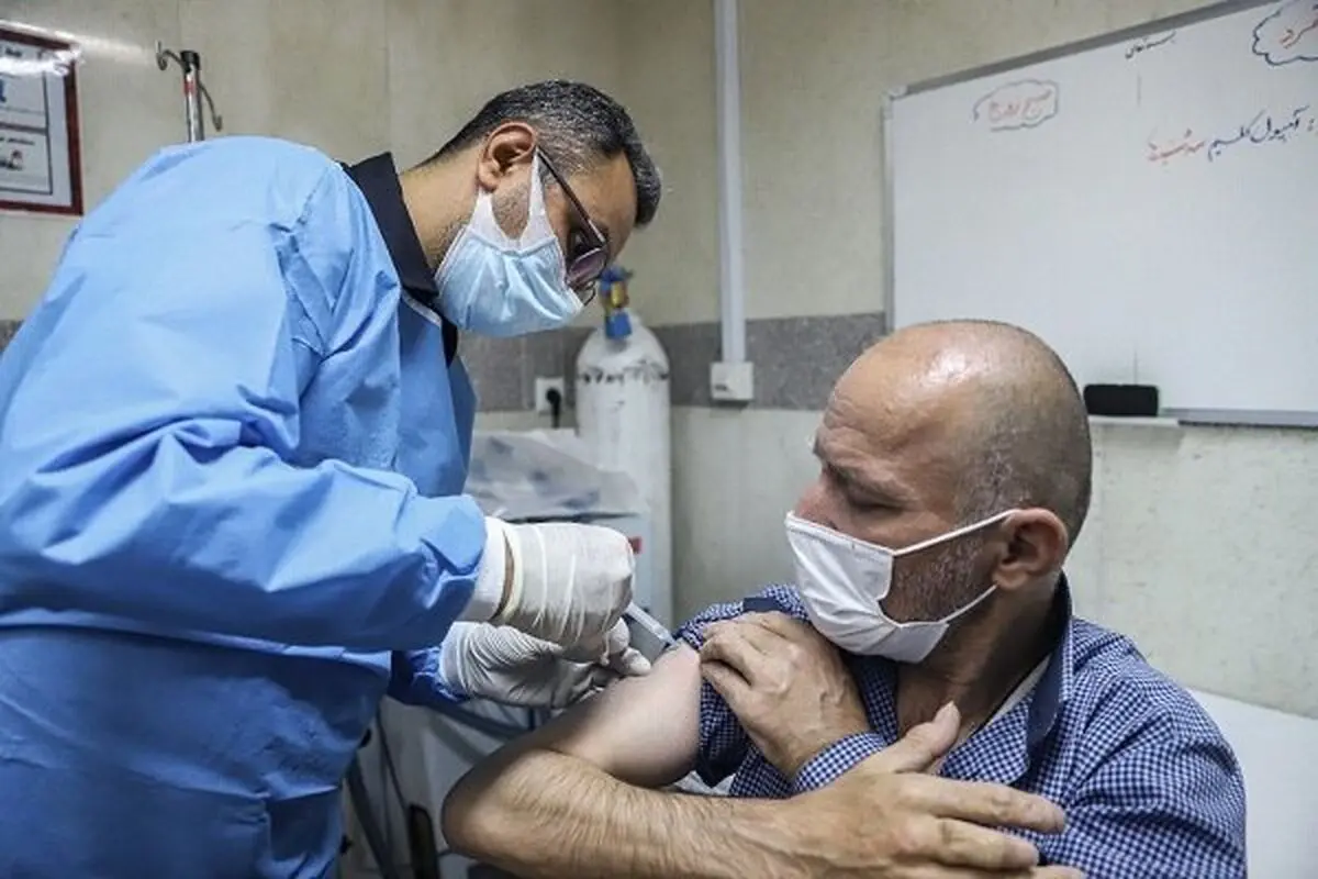 مجموع واکسن‌های تزریق شده در کشور از مرز ۱۱۹ میلیون دوز گذشت 