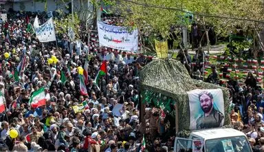 تشییع شهید محسن صداقت در راهپیمایی روز قدس قم