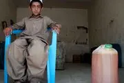 فروشندگان بنزین در بلوچستان / گزارش تصویری