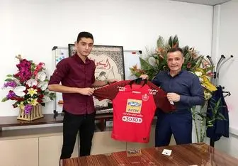 مهاجم تیم جوانان پرسپولیسی شد