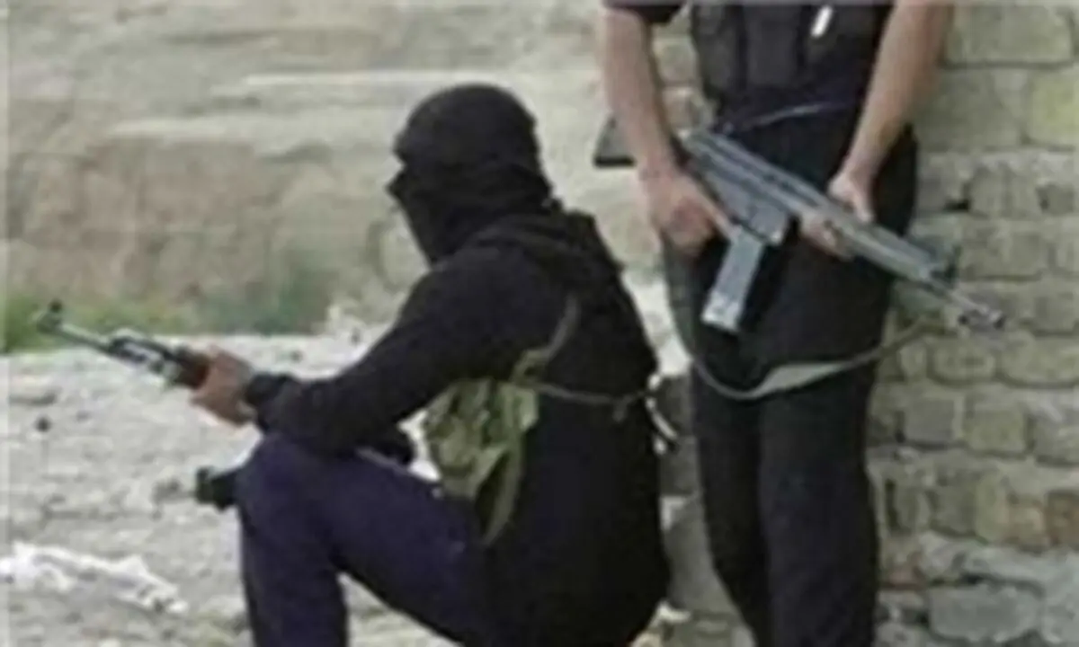 ۲۰۰۰تروریست خود راتسلیم ارتش سوریه کردند
