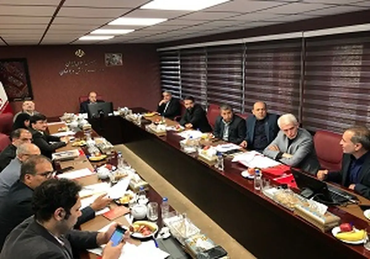 واکنش وزیر ورزش به حضور بانوان در ورزشگاه در بازی ایران