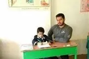 مدرسه ای با یک دانش آموز+ عکس
