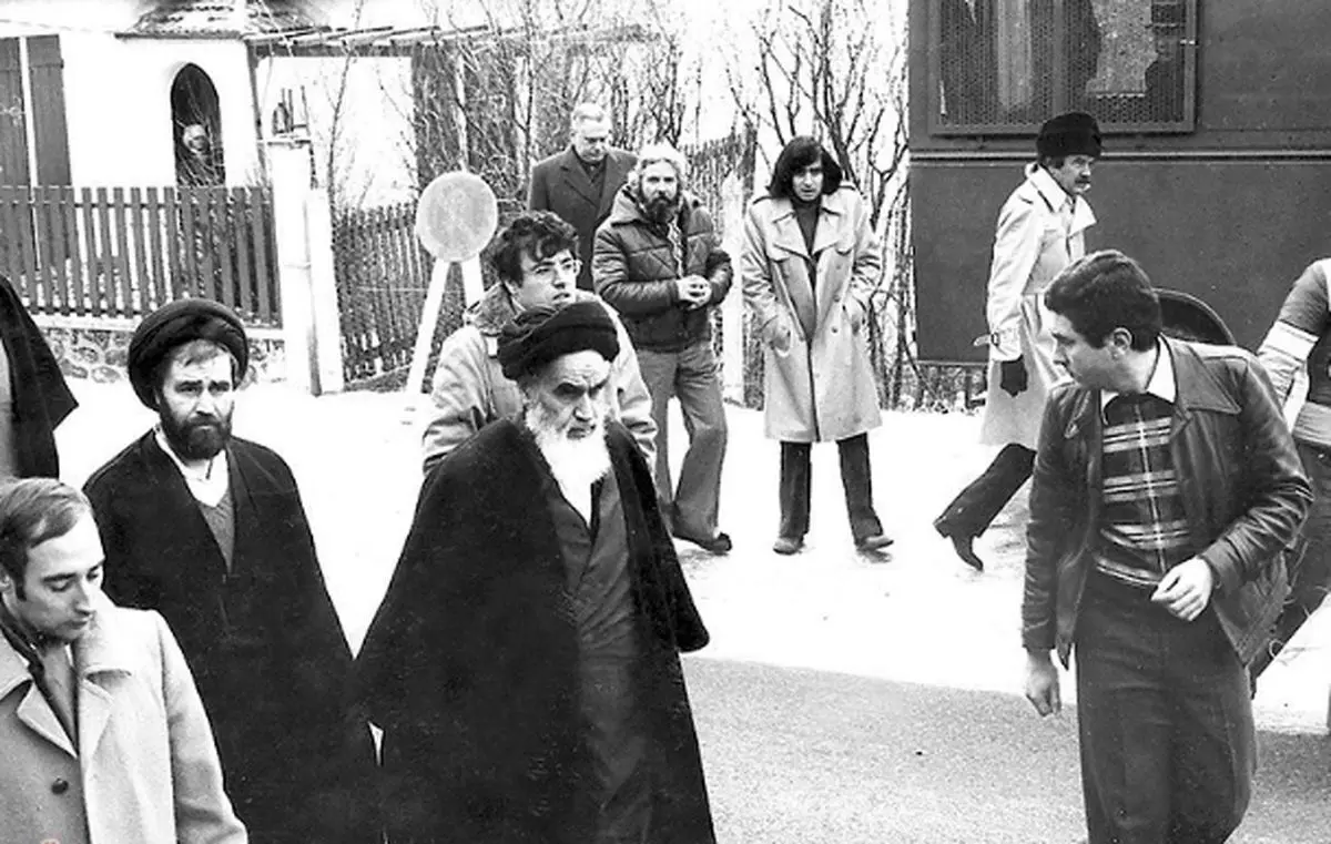 خاطره جالب حاج احمد خمینی از پاسخ امام به نماینده رئیسجمهور آمریکا