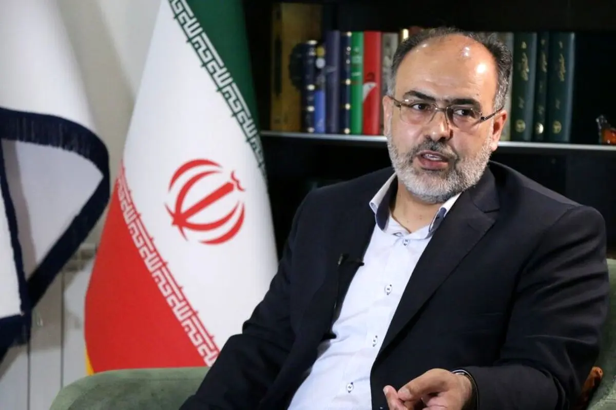 نظارت مجلس بر عملکرد دولت در حذف ارز ۴۲۰۰ تومانی/ دولت فضای روانی بازار را مدیریت کند