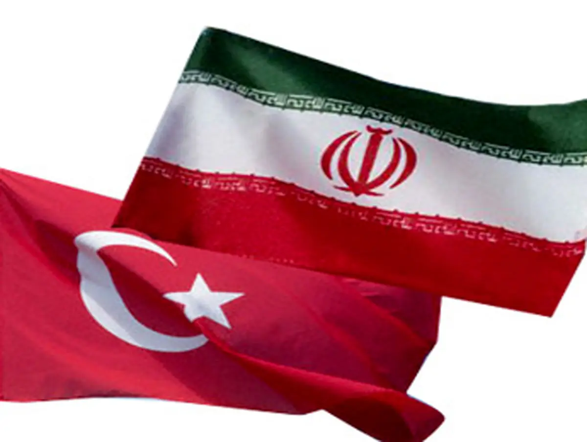 توقیف۴کامیون ایرانی مشکوک به حمل اسلحه!