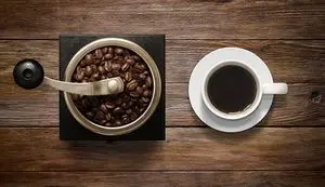 چه کسانی بیشتر قهوه می‌نوشند؟