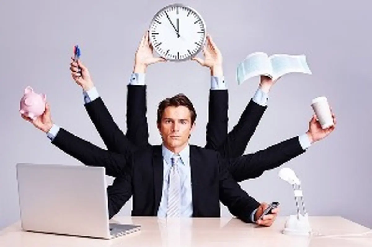 با همسر پرکار خود چگونه رفتار کنیم؟