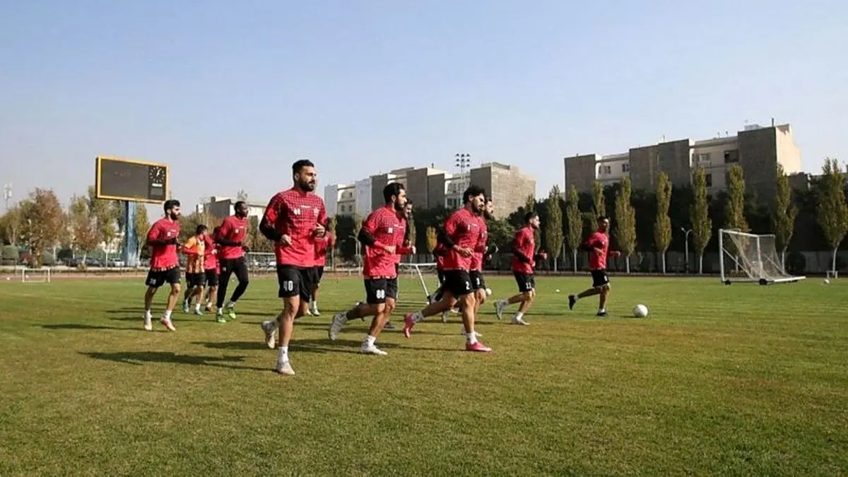 شکایت حقوقی، دلیل افت ستاره پرسپولیس!
