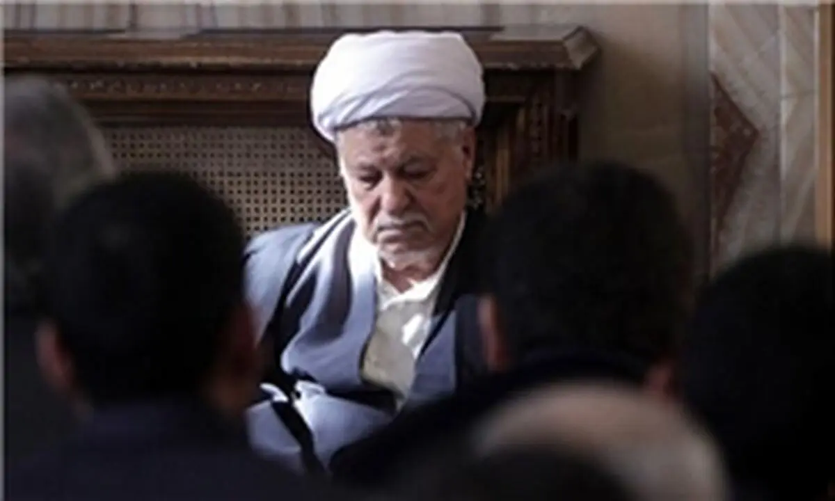 آیت‌الله هاشمی مرد دوران سخت و جان‌نثار انقلاب اسلامی بود