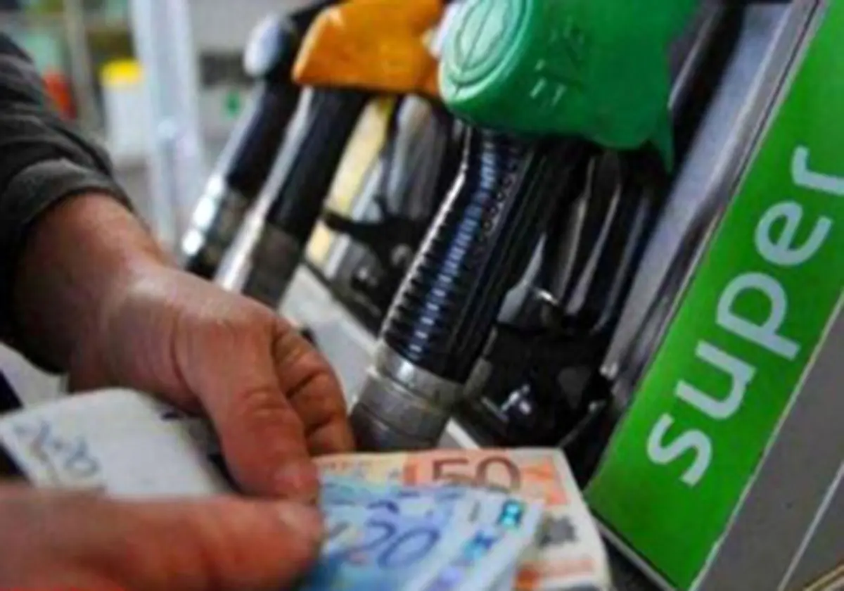 واکنش ترامپ به کاهش قیمت بنزین در آمریکا