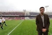 داوری که وظیفه داشت دربی را مساوی تمام کند!