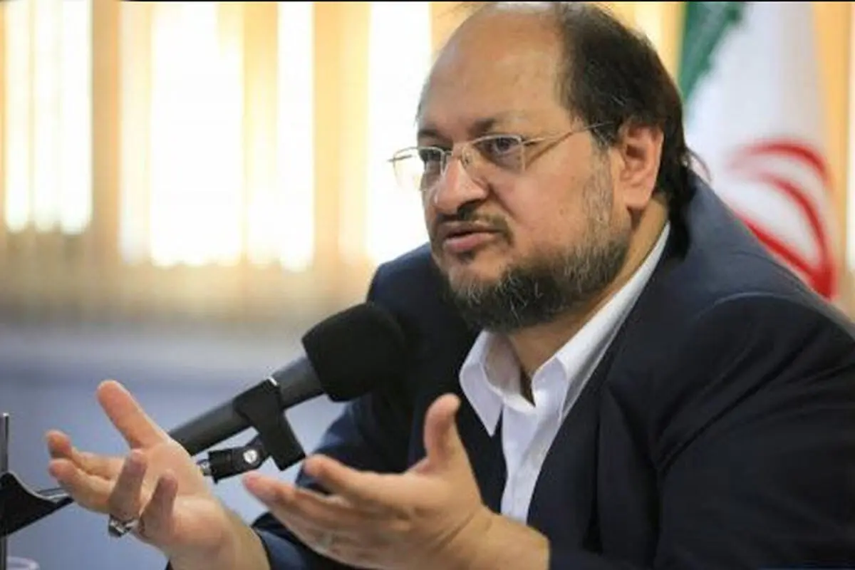 دلایل کاهش ۲۱۲تومانی نرخ دلار از زبان شریعتمداری