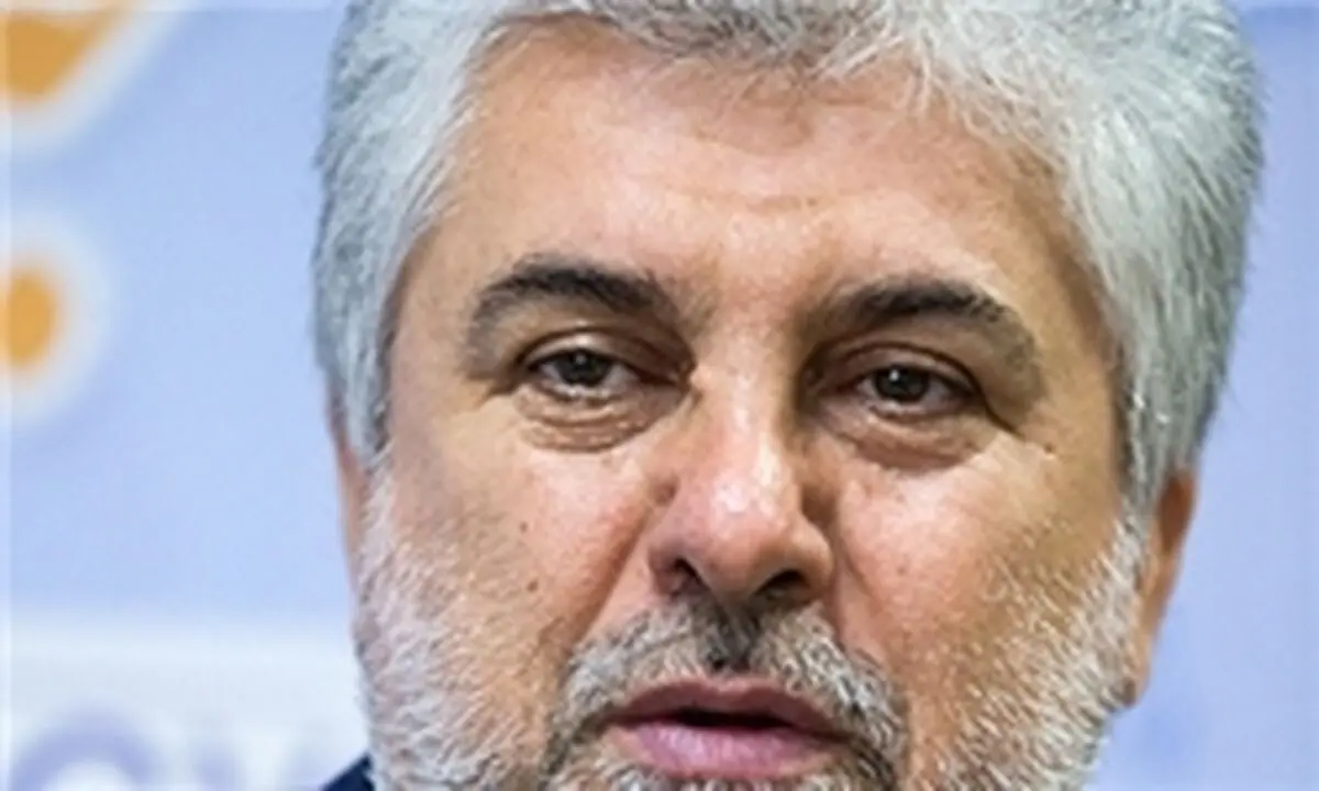 شاید منتظر هستید درخت سیب و گلابی را از انگلیس بیاورید!