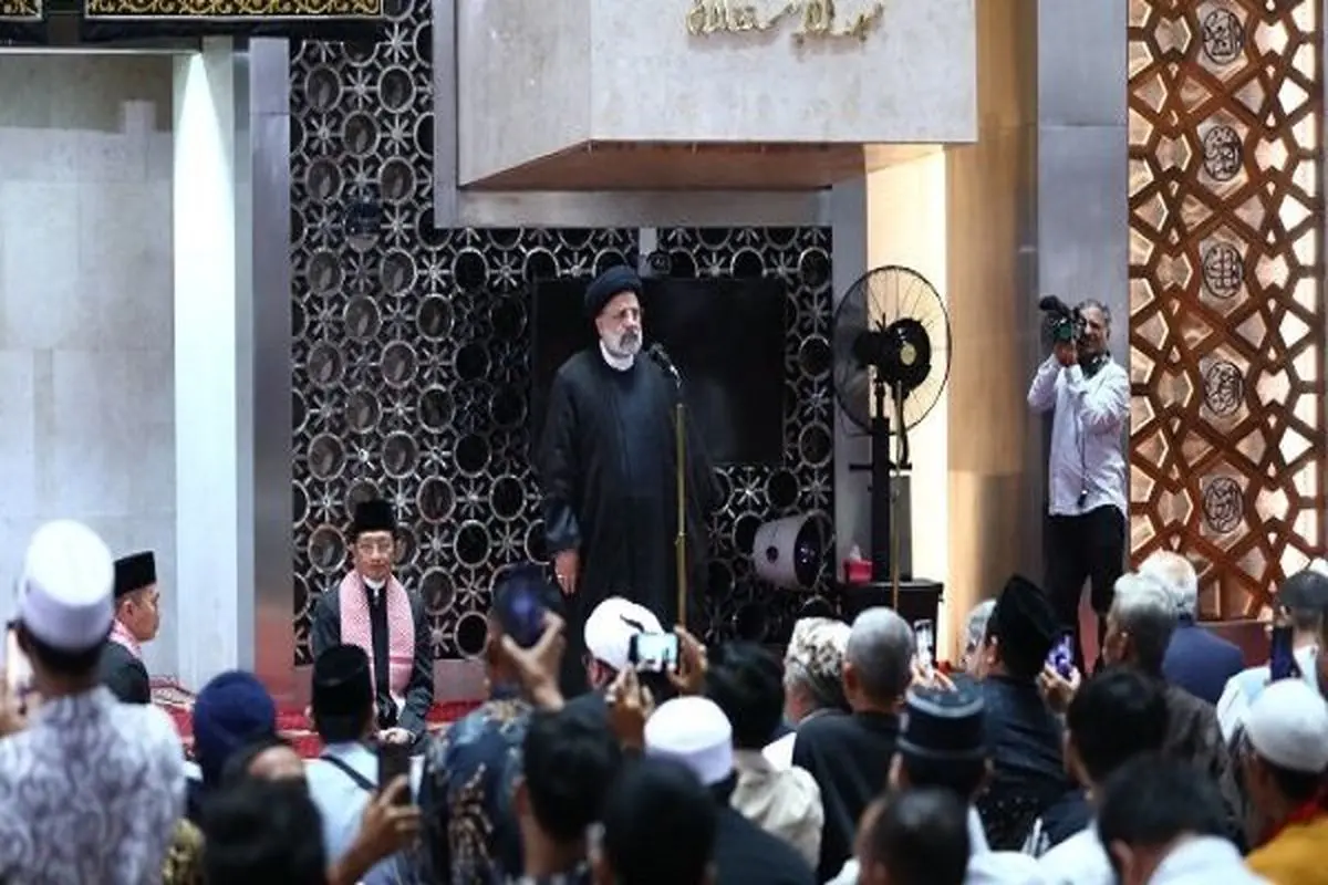 رئیسی: دشمن نمیتواند با پرچم «لااله الاالله» جوانان ما را فریب دهد