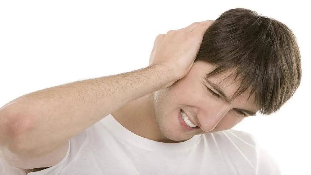 آیا عفونت گوش باعث سرگیجه و سردرد می‌شود؟
