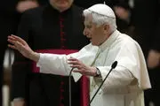 پاپ یکی از آخرین تصمیم‌هایش را گرفت