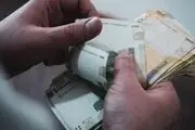 نقدینگی در کشور به وضعیت انفجار رسید