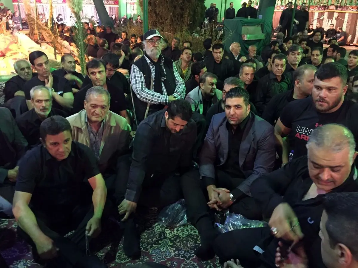 حضور ورزشی ها در هیئت امام حسین+تصاویر