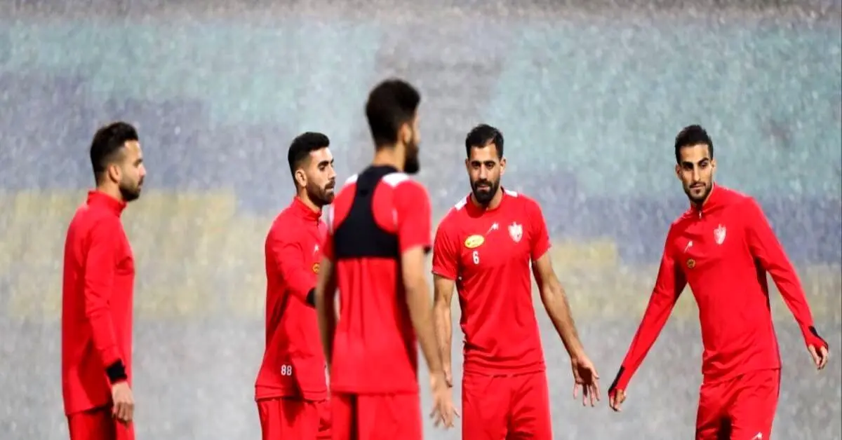 یحیی تغییر تاکتیک داد !/ ترکیب متفاوت پرسپولیس مقابل نفتی ها
