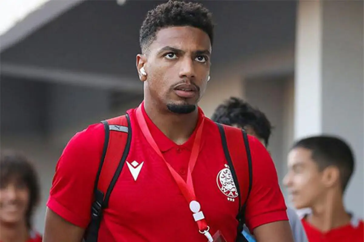 این مدافع پرسپولیس بازی سپاهان را از دست داد
