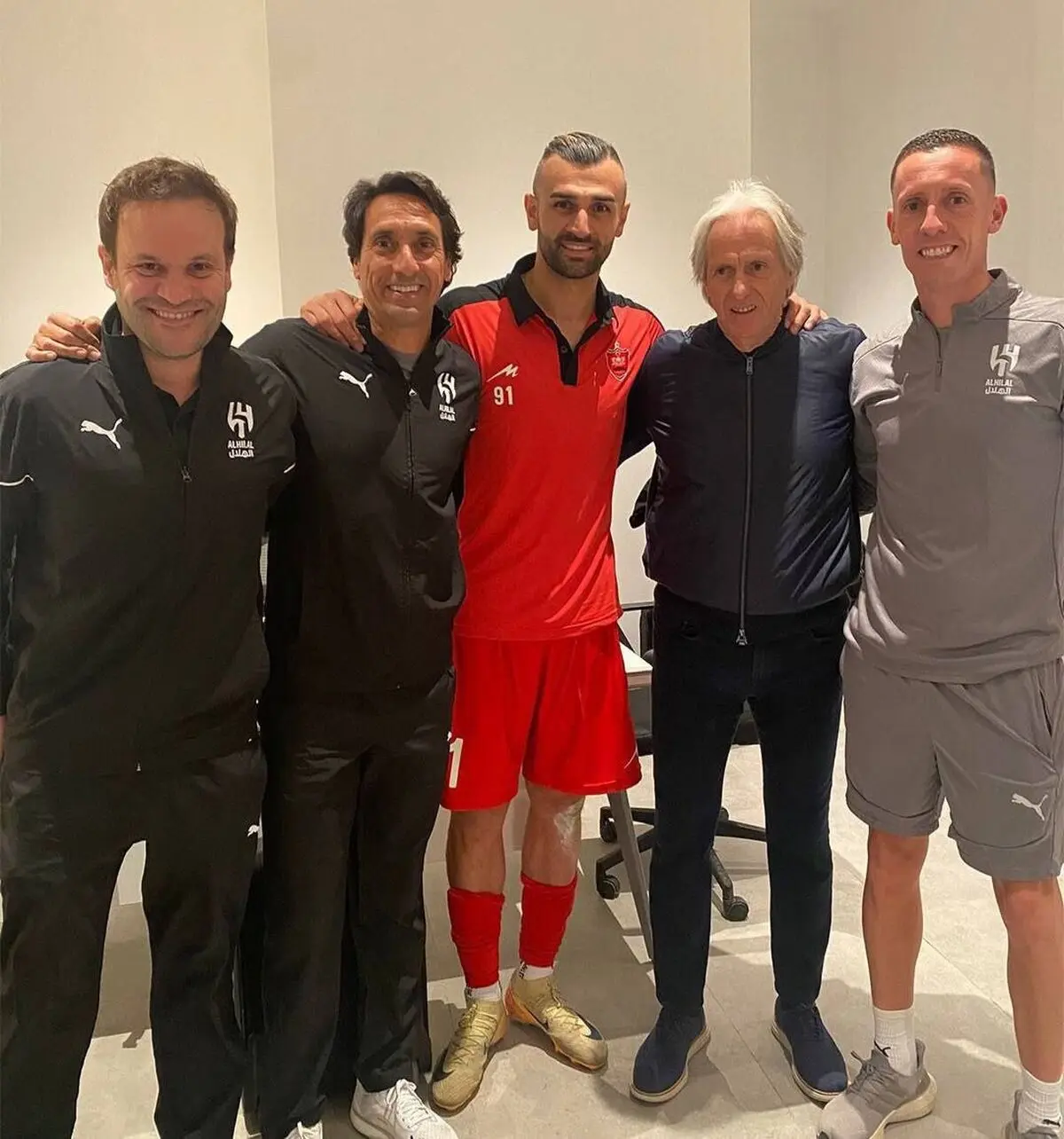 حرکت عجیب مهاجم تازه وارد پرسپولیس در رختکن الهلال
