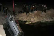 
کشته شدن سه نفر براثر سقوط پراید در کانال آب
