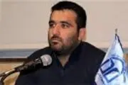 سیب و گلابی درختان باغ برجام آفت زده شده است