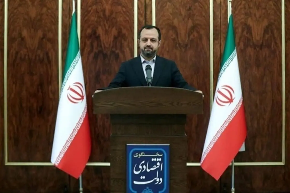 وزیر اقتصاد: حذف ارز ۴۲۰۰ تومانی تدریجی خواهد بود/ رفتار پلیسی در اقتصاد تأثیرات مطلوب نخواهد داشت
