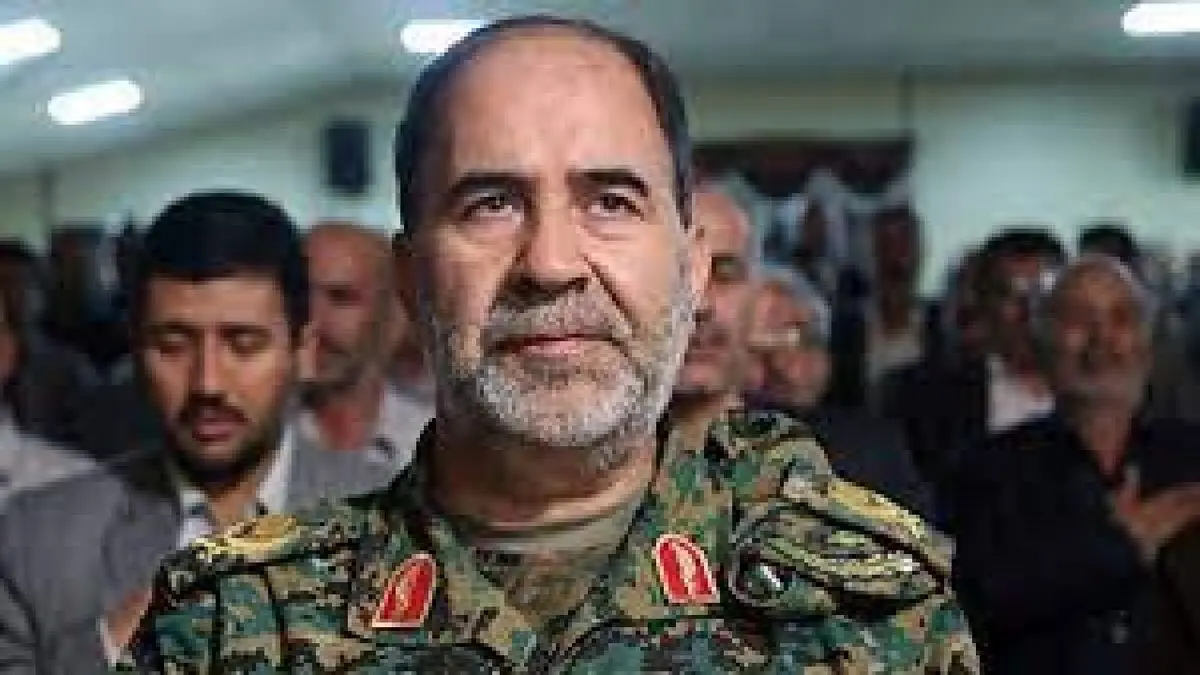 افرادی که در مقابل جمهوری اسلامی قرار گرفته‌اند آدم‌های احساسی و بدون پشتوانه فکری هستند
