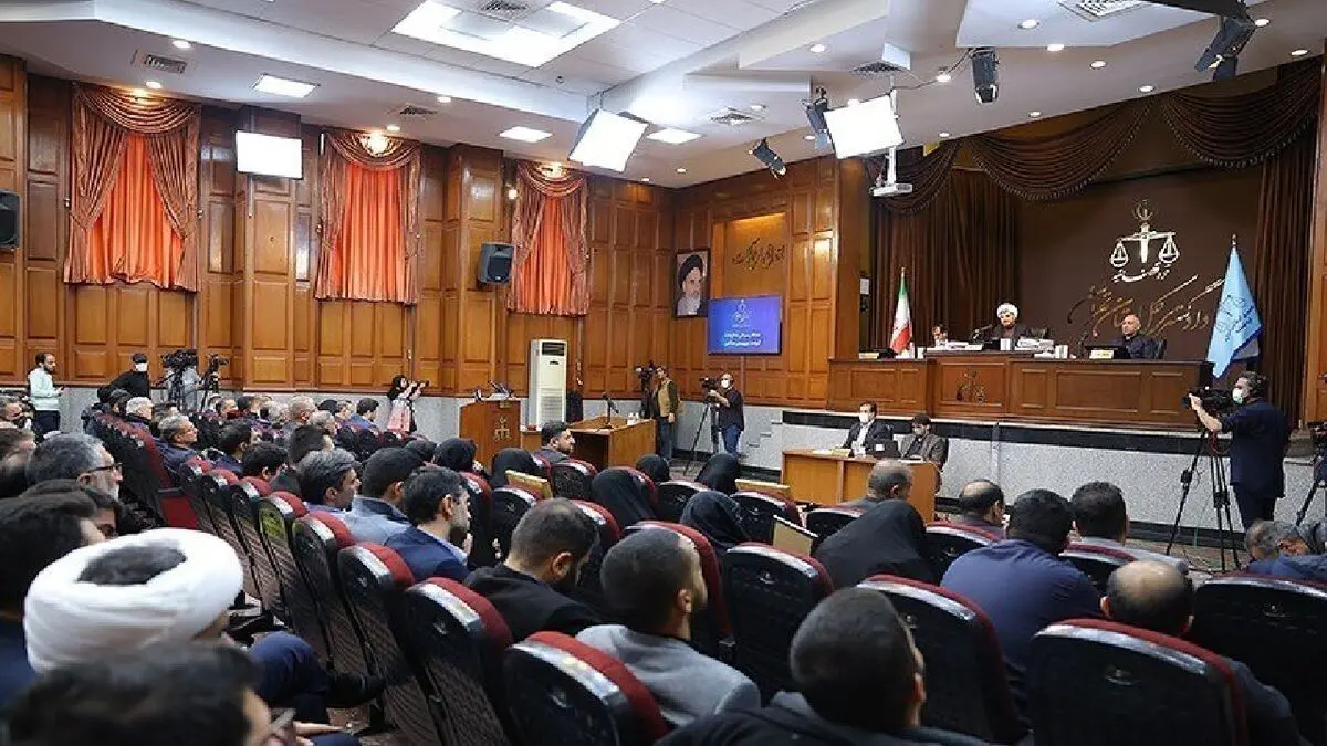 این مرد، نفوذی منافقین در کمیته انقلاب بود