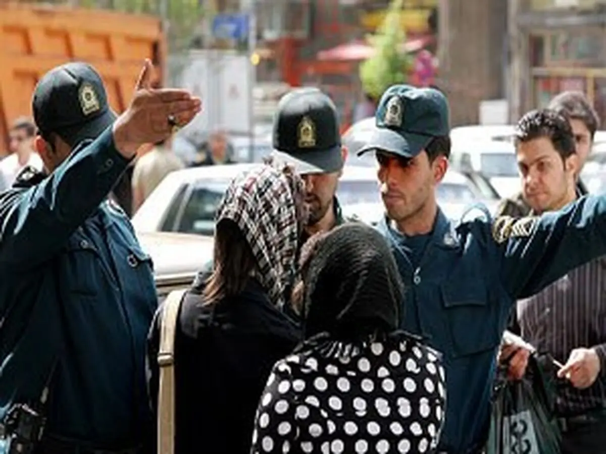 نیروی انتظامی اگر اسلام را اجرا نکند، قانونی نیست
