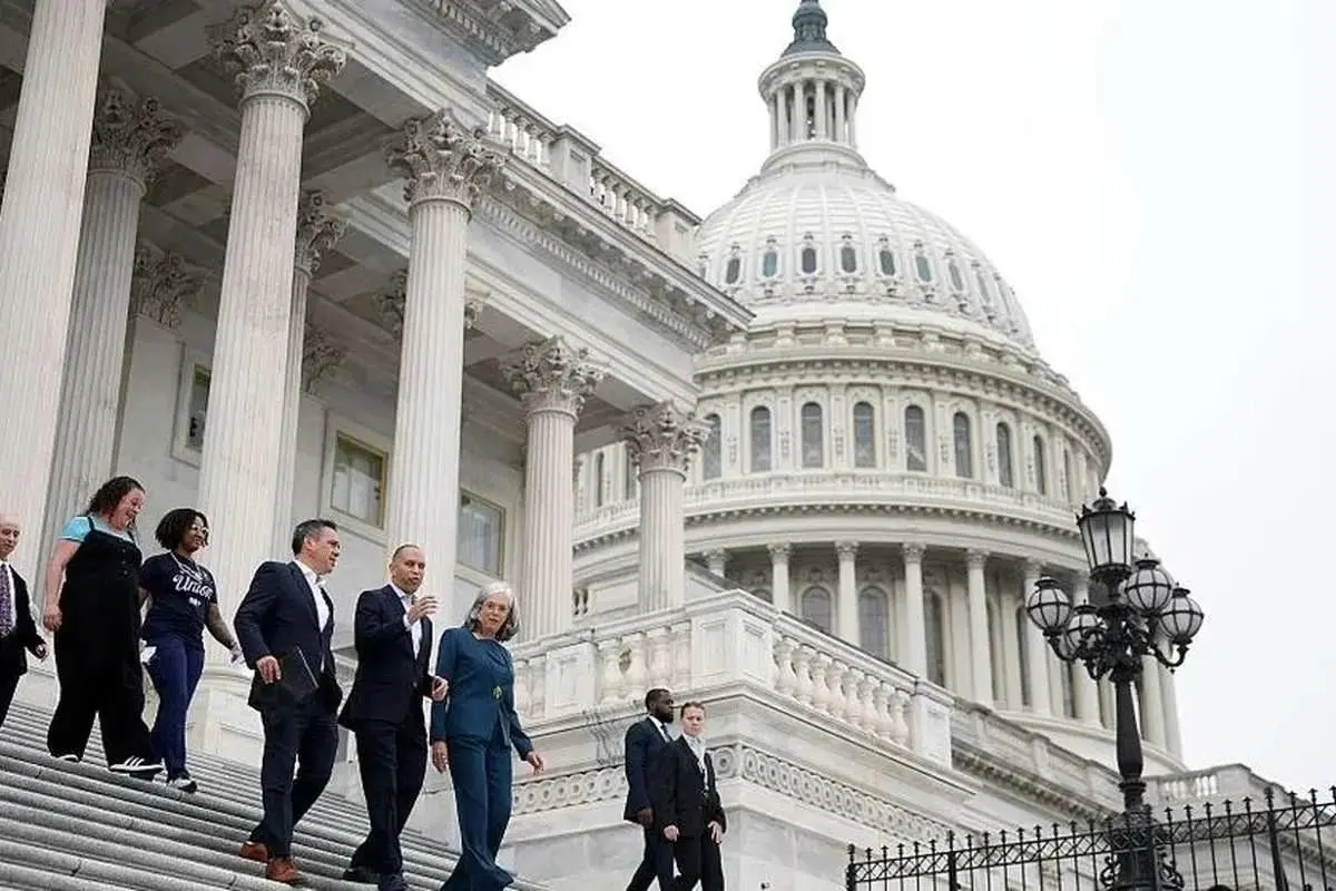 پایان طولانی‌ترین تعطیلی دولت فدرال در تاریخ آمریکا