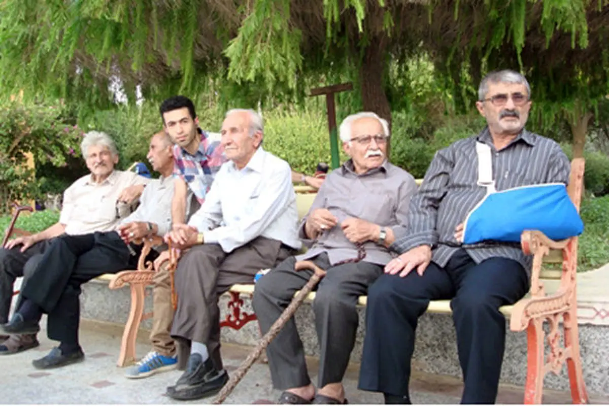 پیشنهادات عجیب برای کارگران و بازنشستگان