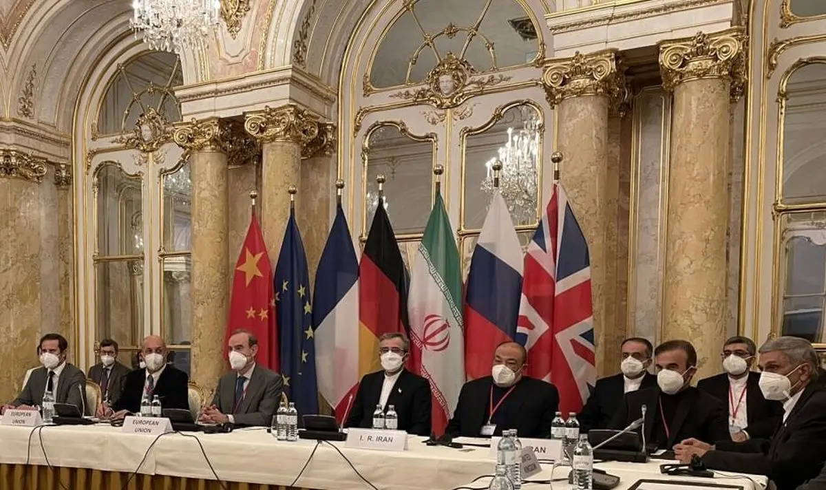 مذاکرات وین، آماج هجمه امپراتوری رسانهای غرب