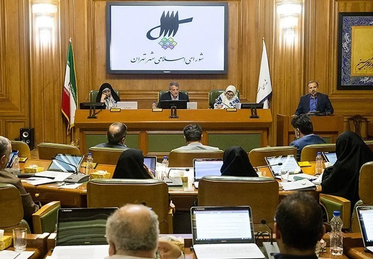 اعتراض خلیلی به رفتار همکارانش در صحن شورا