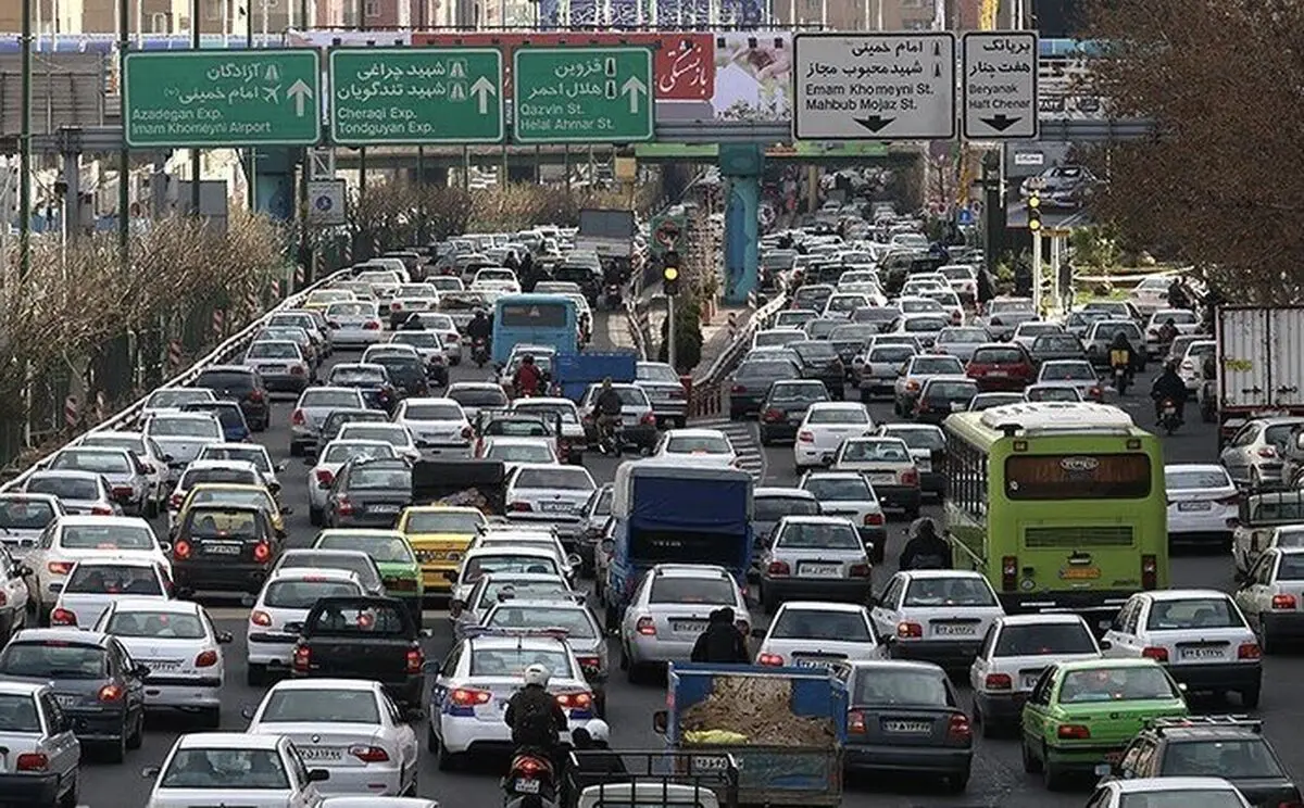 بازگشت ترافیک سنگین با مسافران به تهران
